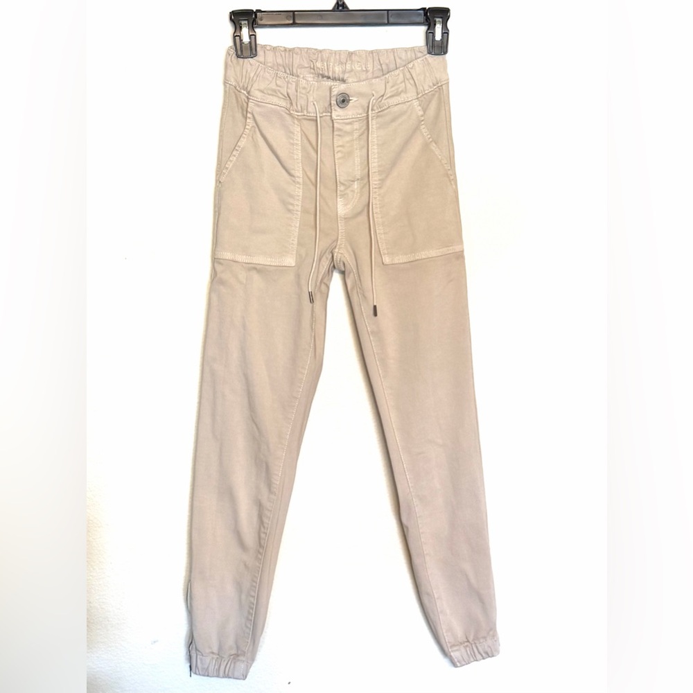 American Eagle Women's Khaki Jegging-Joggers XS-0 Short